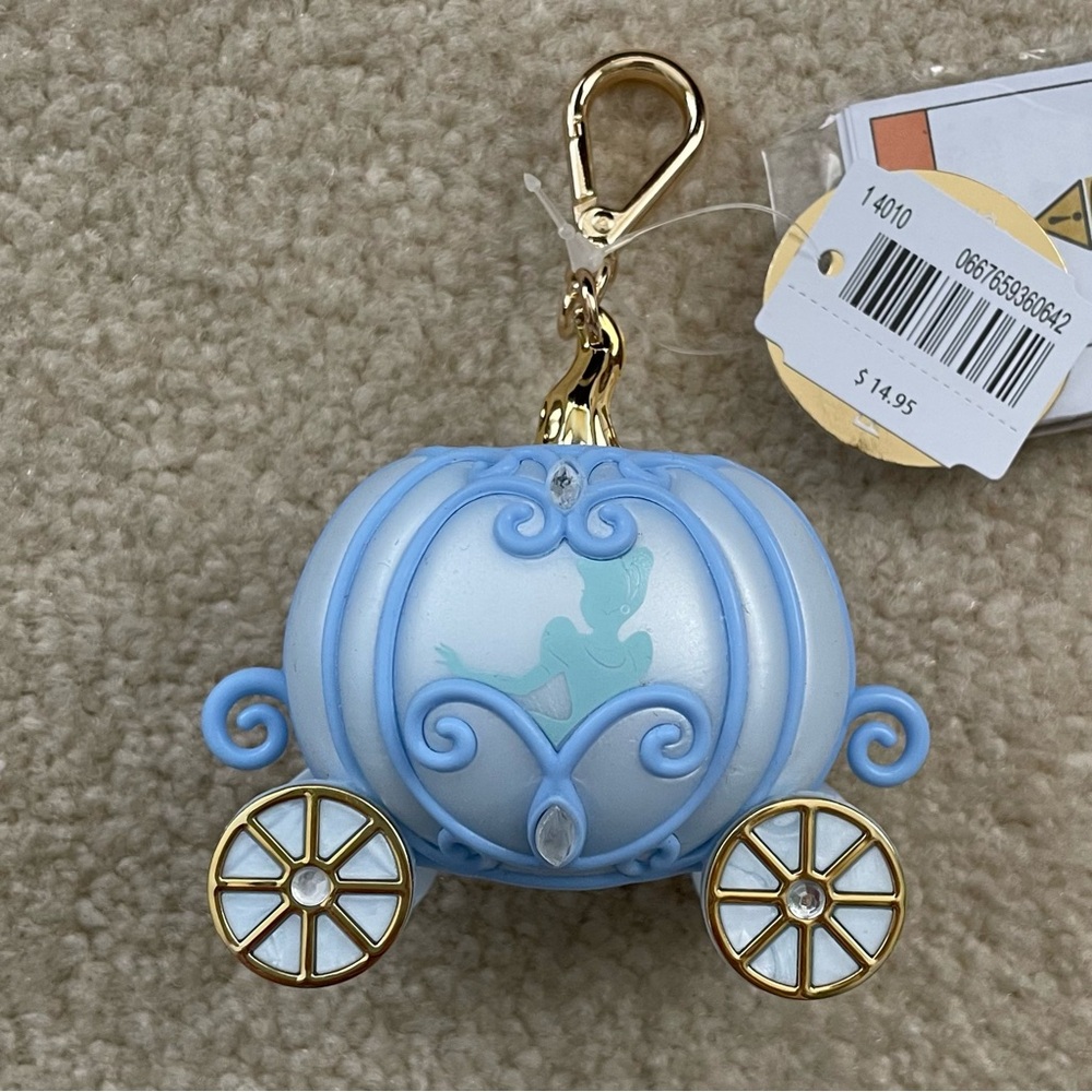 Bath & Body Works Disney Princess Cinderella’s Carriage PocketBac Holder - Picture 12 of 16